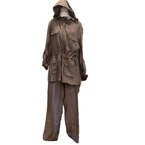 Amanda Green XL drawstring cargo pants and pocketed hooded jacket in army green